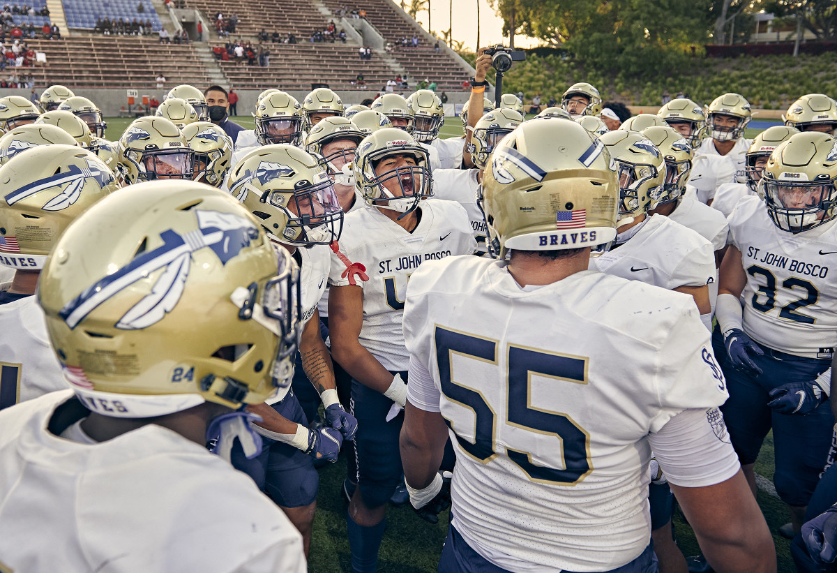 HS_Football_Bosco_Mater_Dei_00013